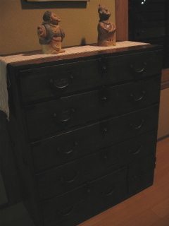 tansu.jpg
